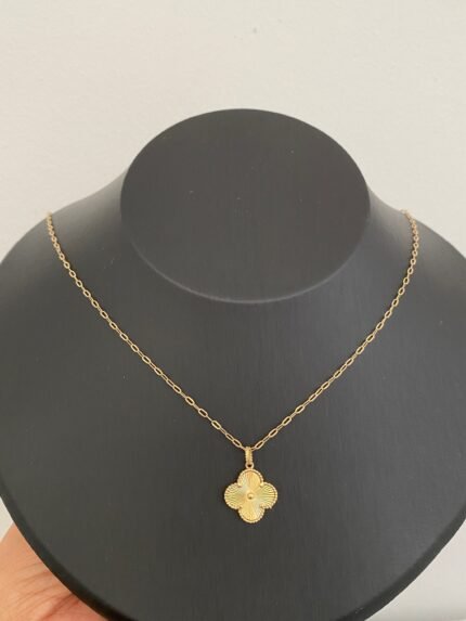 Clover Necklace